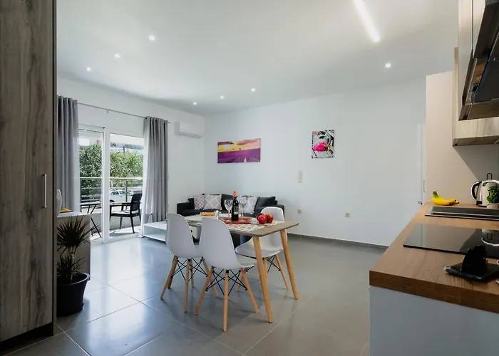 Aleanna Cozy Luxury Apartamento